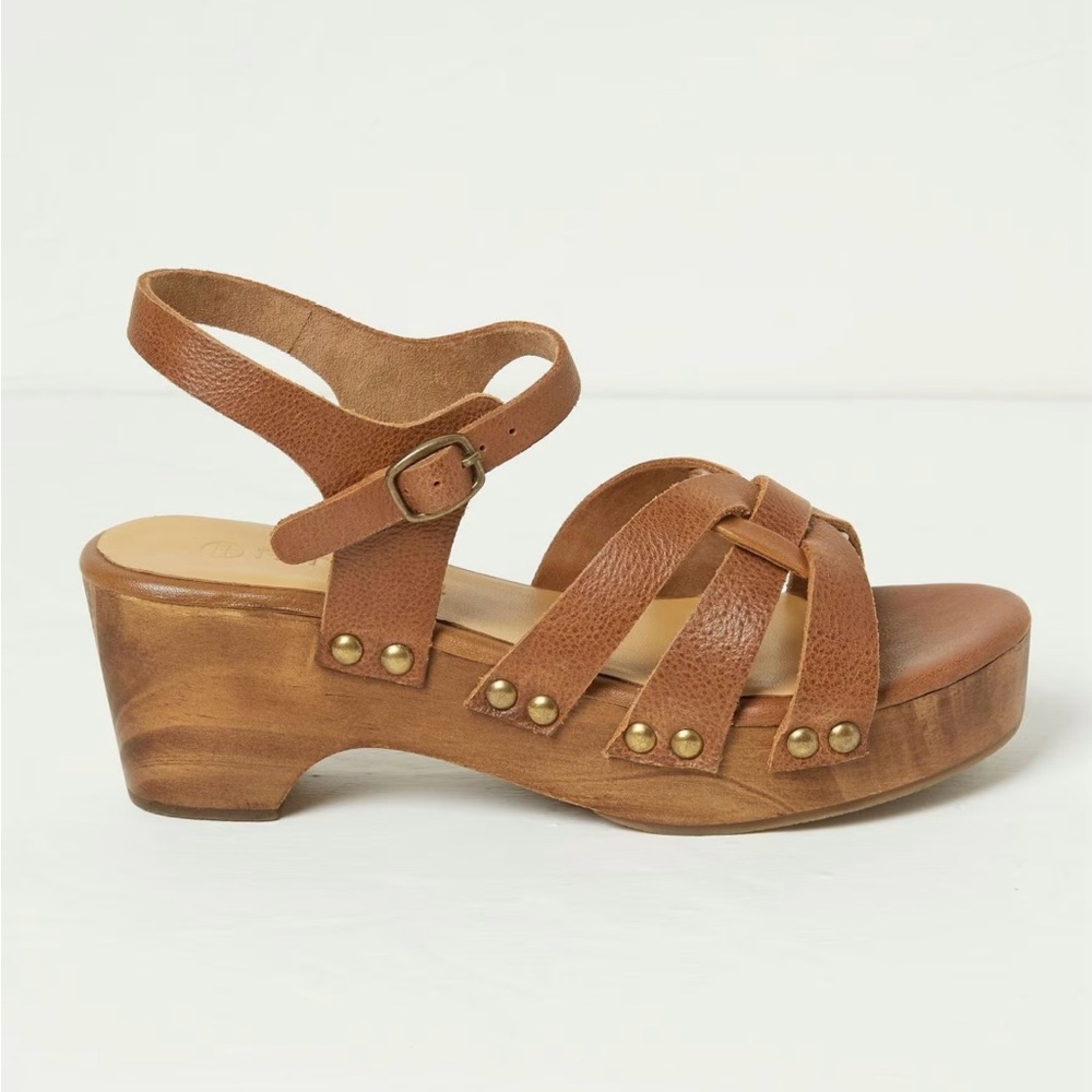 Womens Brown Leather Platform Sandal with Ankle Strap